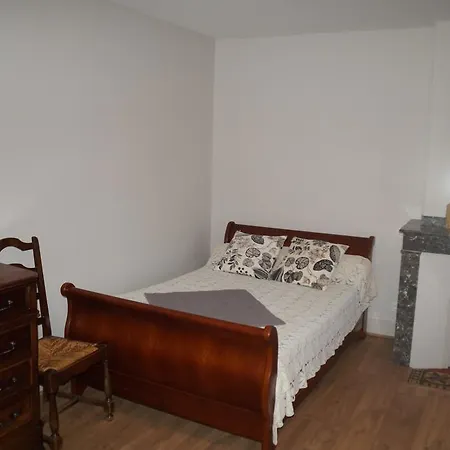 Charmante Maison A La Ferme ファームステイ Valderiès