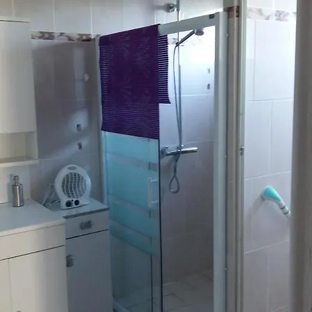 ファームステイ Charmante Maison A La Ferme Valderiès